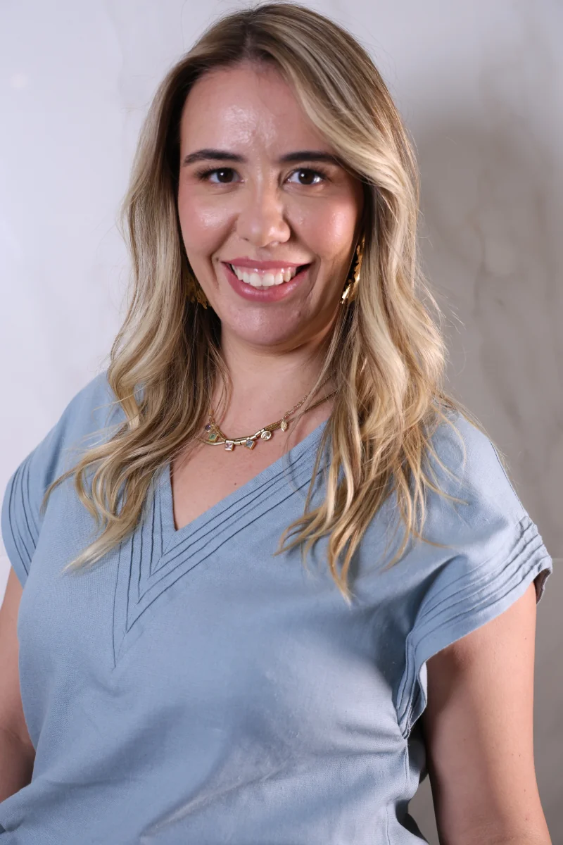 Débora - Co-fundadora & Especialista em Experiências